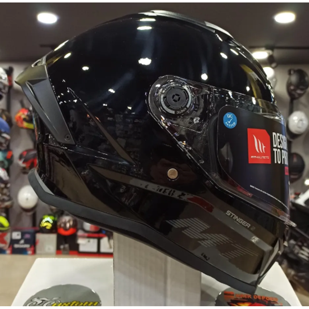MT STINGER 2 FF -126 PARLAK SİYAH KAPALI KASK